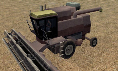 COMBINE HARVESTER